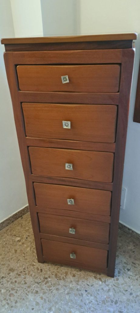 Hohe Kommode/Schubladenkommode