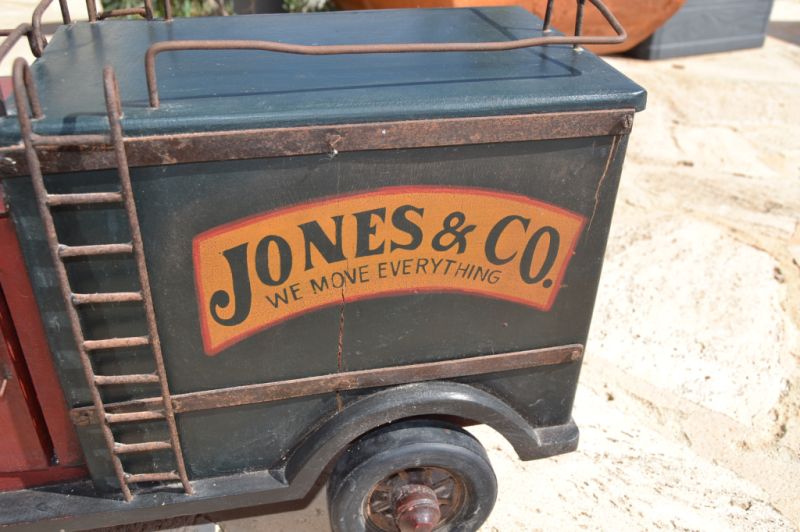 Holz LKW Vintage 50er Jahre Stil - Dekoration - "Jones & Co"