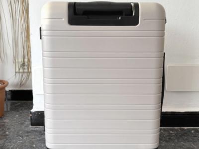 HORIZN suitcase M5 Essential carry-on NEW