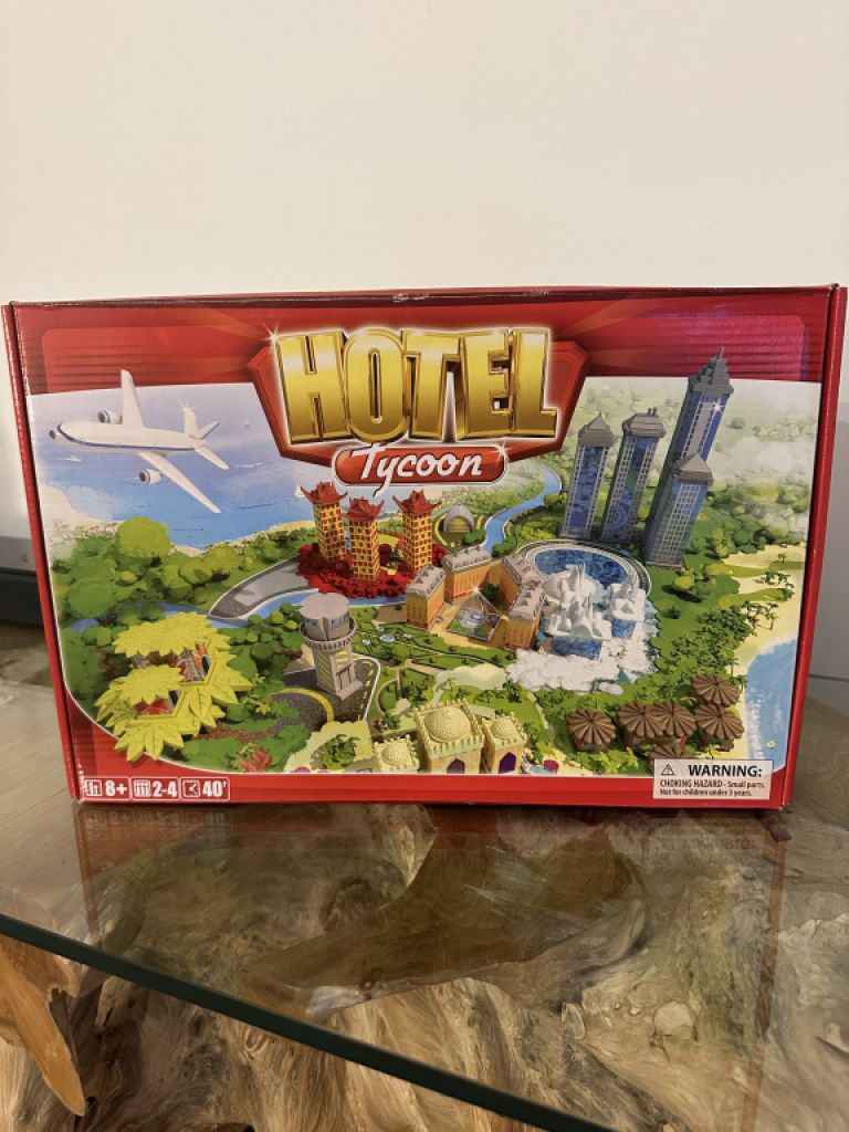 Hotel Tycoon | Family Game | Board Game | 2-4 players | From 8+ years | 45+ minutes | Awesome condit