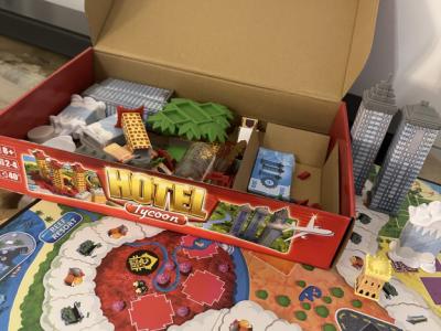 Hotel Tycoon | Family Game | Board Game | 2-4 players | From 8+ years | 45+ minutes | Awesome condit