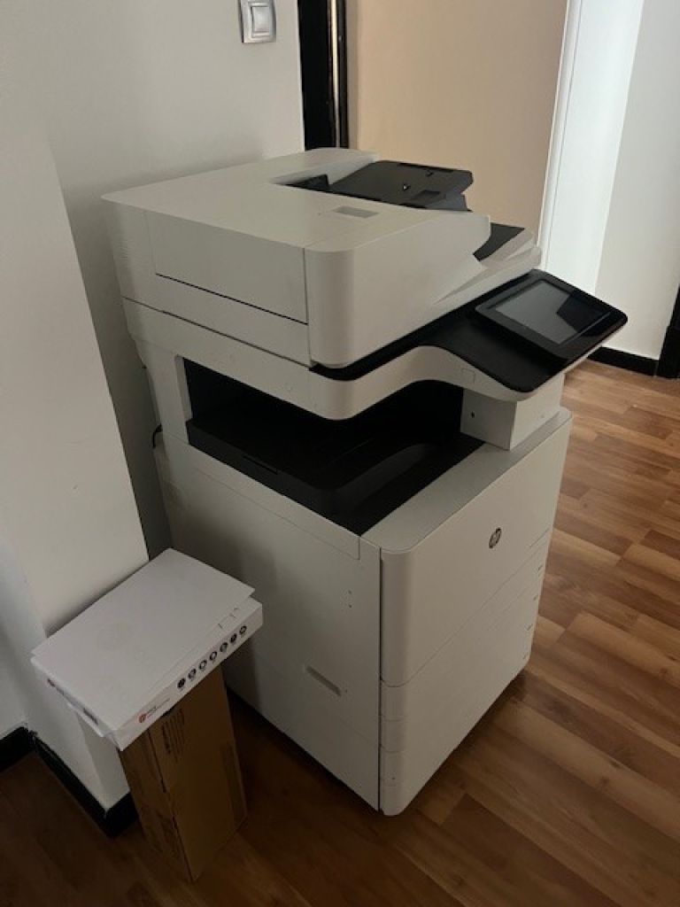 HP Color LaserJet Managed Flow MFP E87660z