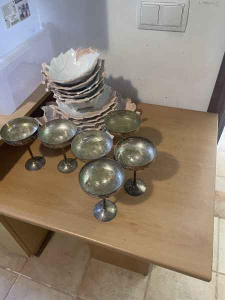 Bonitos artículos de vajilla y decoración en venta a bajo precio