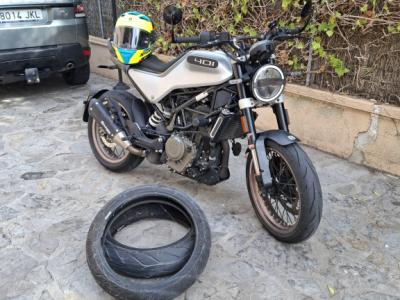 Husqvarna Vitpilen 401 in perfektem Zustand!