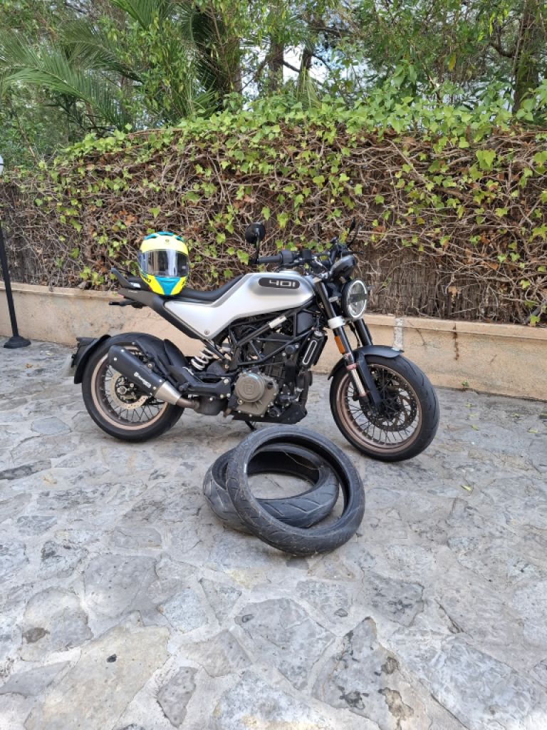 Husqvarna Vitpilen 401 in perfektem Zustand!