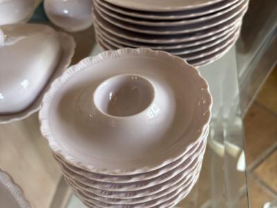 Hutschenreuther porcelain Rosé complete for 8 people