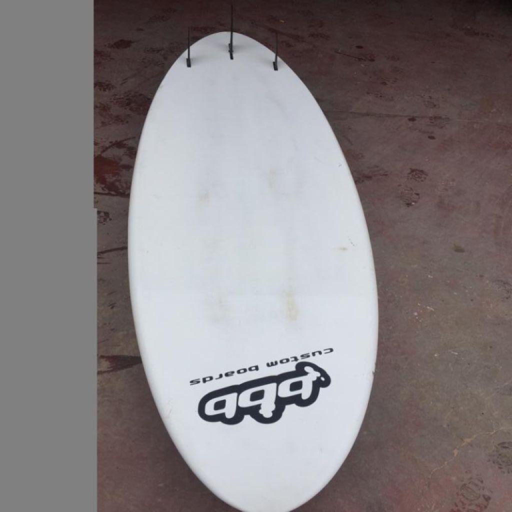 Ich verkaufe Bubble Brand Windsurfbrett mit den Maßen 229/59,5 Liter 96 Liter.