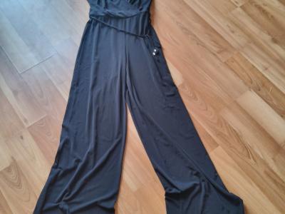 Ich verkaufe verschiedene Kleider, Jumpsuits, Infinity-Kleider, Infinity-Röcke und Infinity-Hosenanz