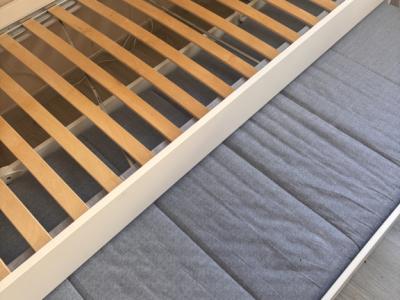 Cama Ikea SLÄKT blanca 90x200 (180x200)