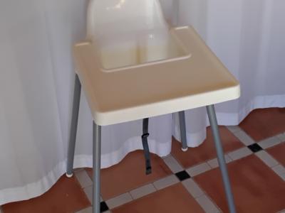 IKEA Kinderhochstuhl Antilop mit Tablett