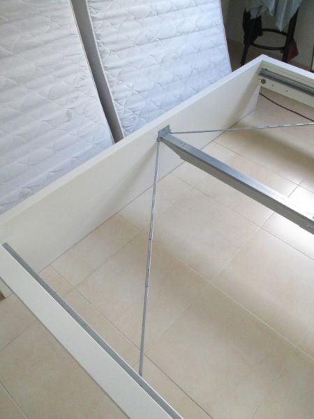 IKEA Malm Doppelbett Bett 180x200 cm Nachtschränke Schubläden Matratzen Ikea Topper TUDDAL