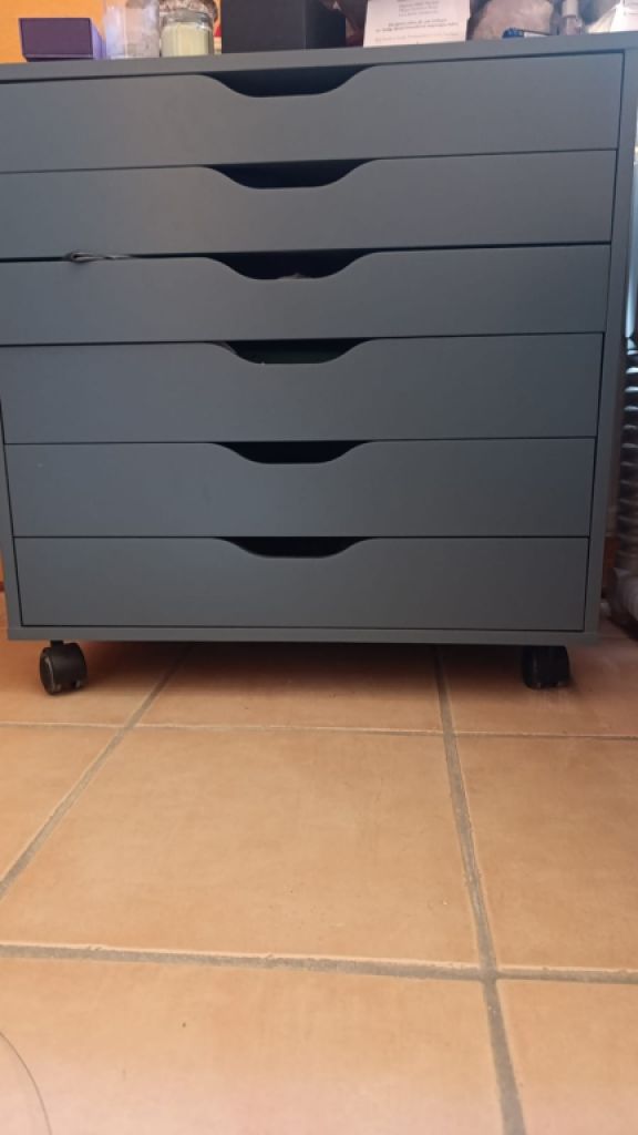 IKEA Alex cajón con ruedas