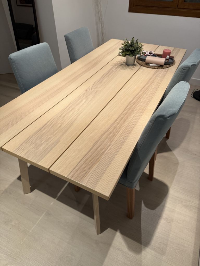 Ikea Tisch zu verkaufen