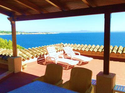 Illetas , first line