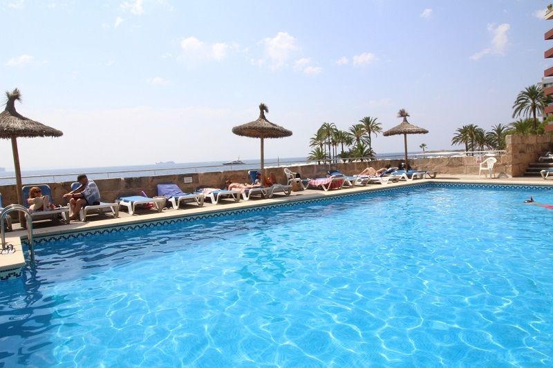 Illetas , first line