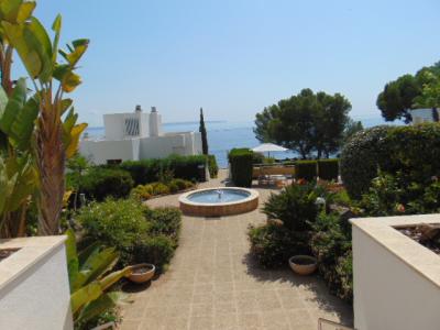 Illetas apartment with sea view and pool