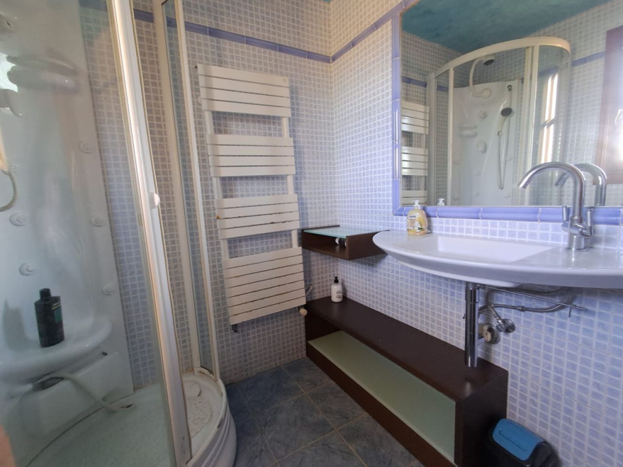 Impressive finca with guest wing, heating, pool near Felanitx - Petra -- F 64