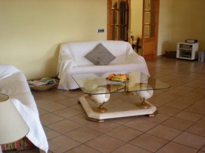 Imposante Finca mit sep. Gästehaus und allen Extras bei Petra- Manacor -- F 64 VK