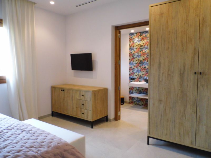 Imposantes Chalet mit allen Extras und 6 SZ in guter Lage bei Manacor - Ortsrand -- CH 56