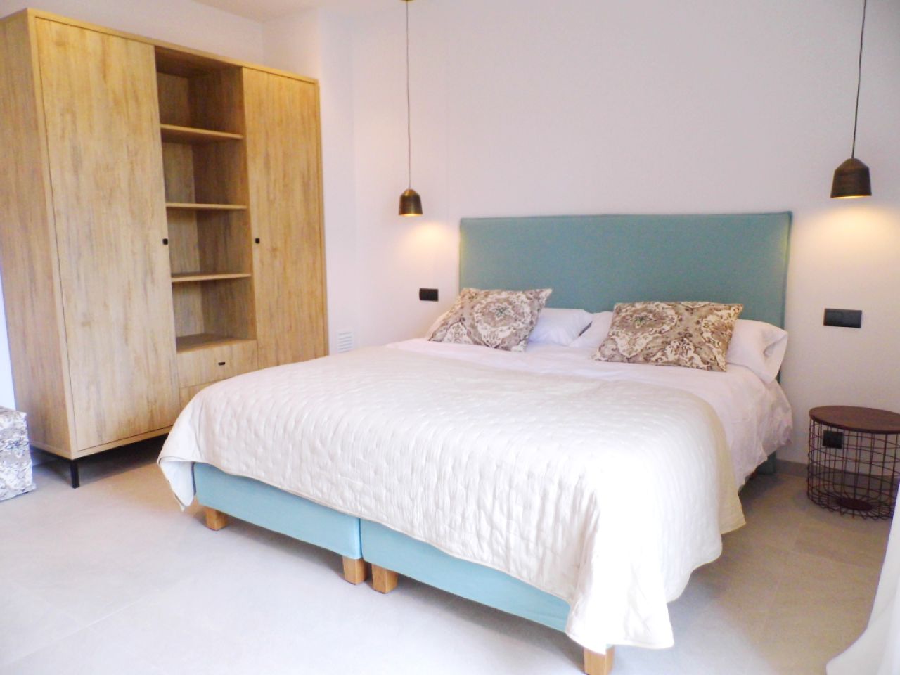 Imposantes Chalet mit allen Extras und 6 SZ in guter Lage bei Manacor - Ortsrand -- CH 56