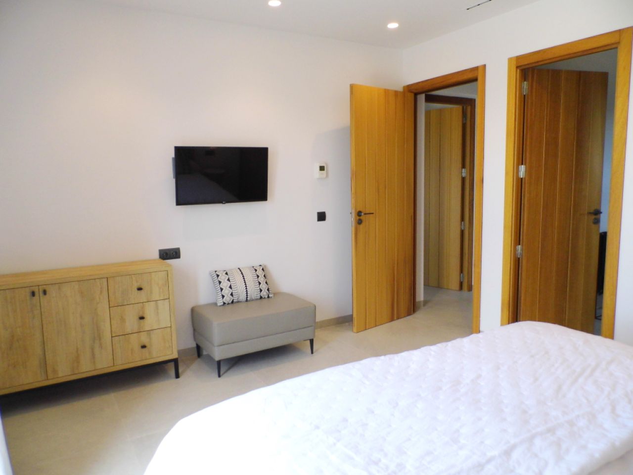 Imposantes Chalet mit allen Extras und 6 SZ in guter Lage bei Manacor - Ortsrand -- CH 56