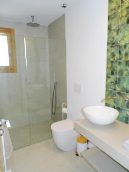 Imposantes Chalet mit allen Extras und 6 SZ in guter Lage bei Manacor - Ortsrand -- CH 56