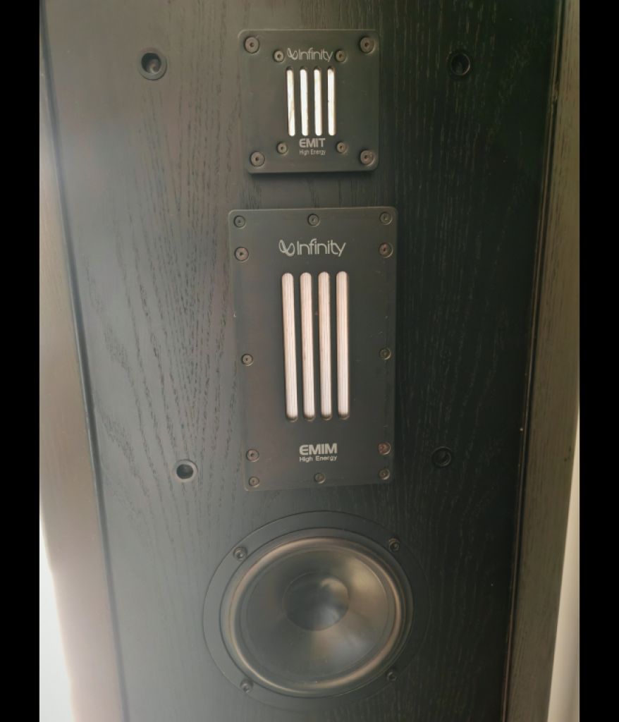 Infinity Renaissance 90 highend speaker