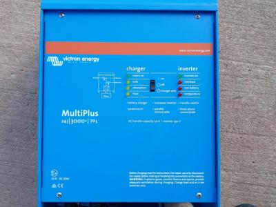 Inverter und Bluecharger für Solar