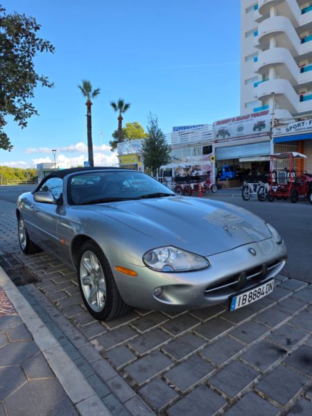 Jaguar XK8 2000 mit nur 90.000 km