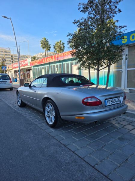 Jaguar XK8 2000 mit nur 90.000 km