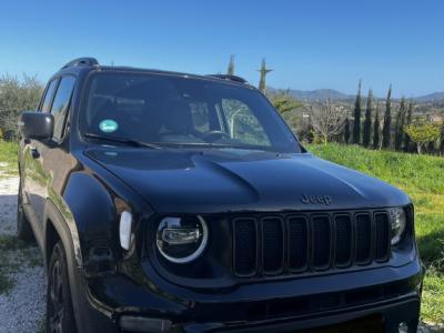 Jeep Renegade  – 80th Anniversary Edition