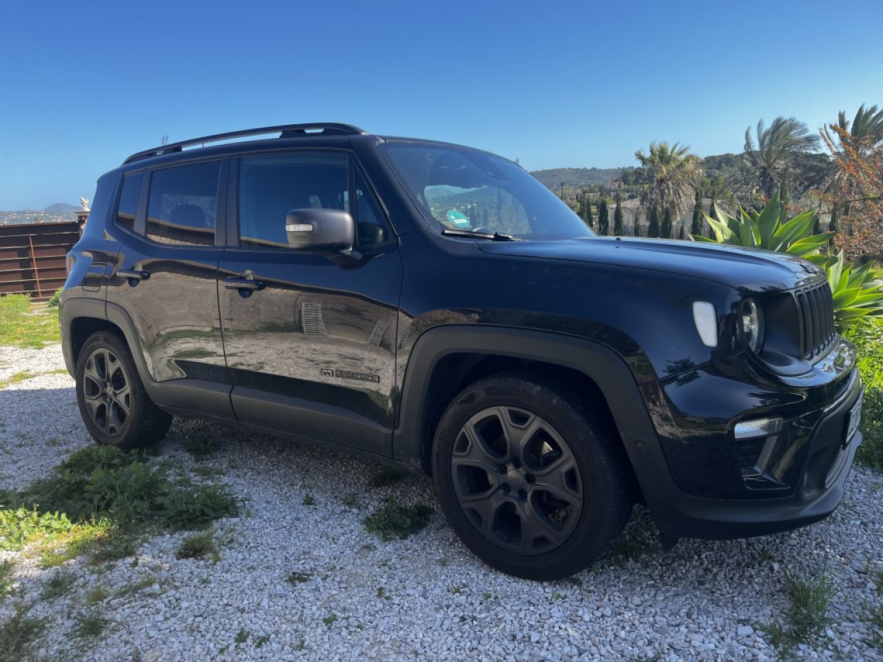 Jeep Renegade  – 80th Anniversary Edition