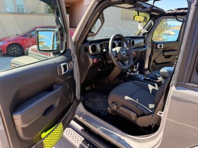 Jeep Wrangler Sport 2023, 21200 km