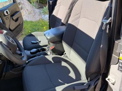 Jeep Wrangler Sport 2023, 21200 km