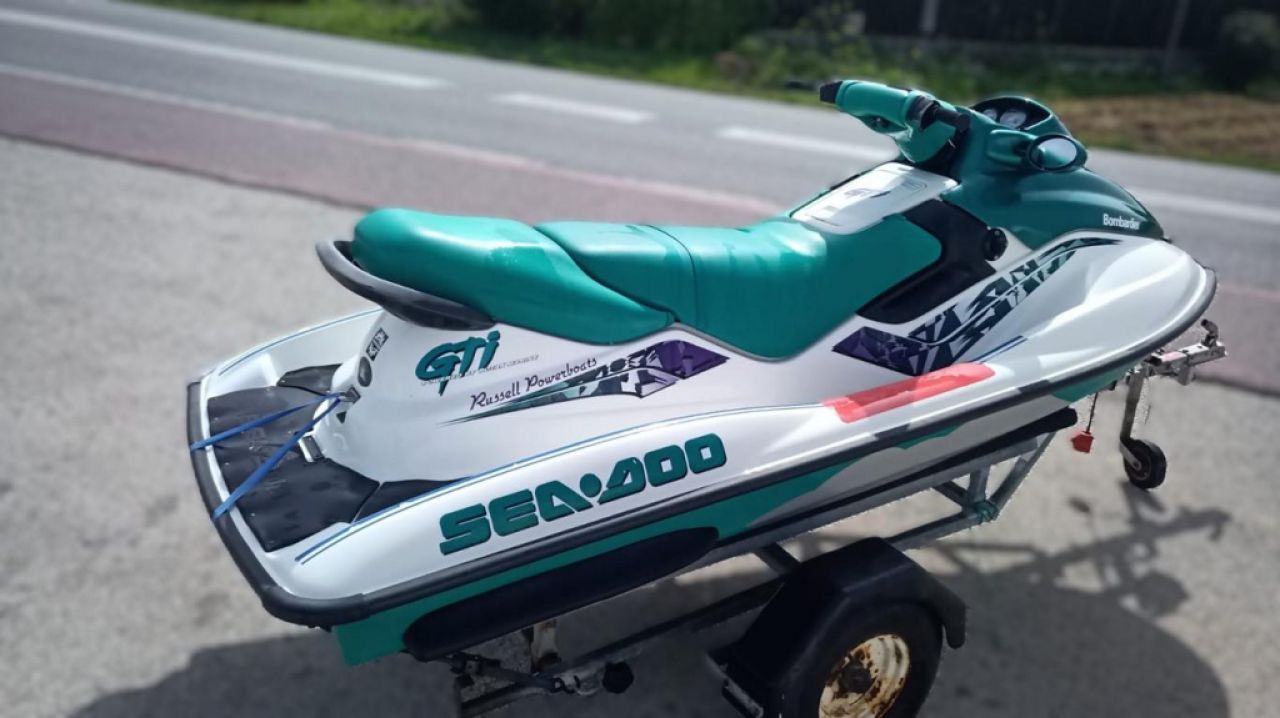 Jet Ski Sea Doo GTI Bombardier Seadoo m. Trailer