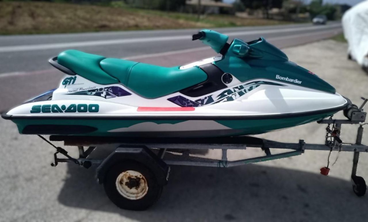Jet Ski Sea Doo GTI Bombardier Seadoo m. Trailer