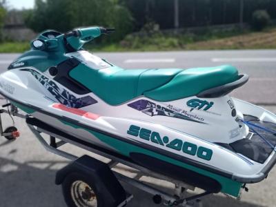 Jet Ski Sea Doo GTI Bombardier Seadoo m. Trailer