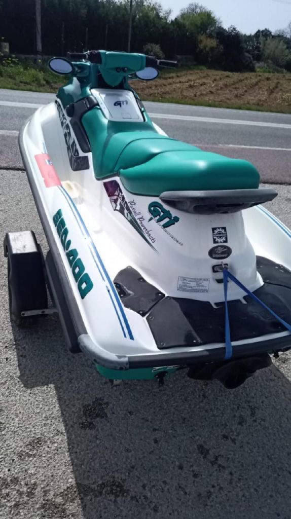 Jet Ski Sea Doo GTI Bombardier Seadoo m. Trailer