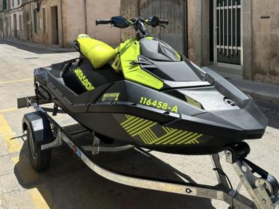 Jet Ski Sea Doo Spark Trixx 3up mit Trailer Top Zustand