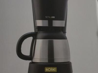 Kaffee-Filtermaschine