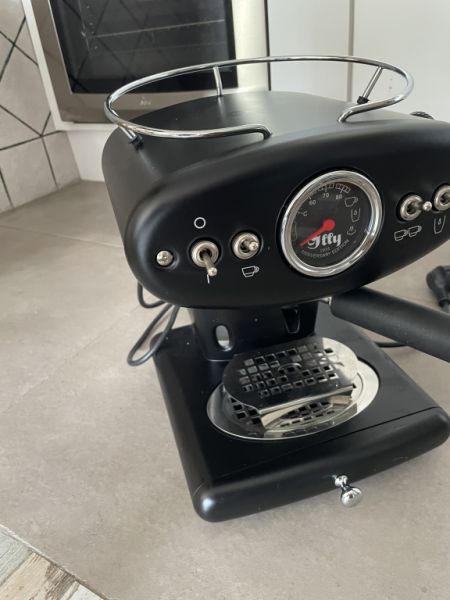 Illy X1 Anniversary coffee machine