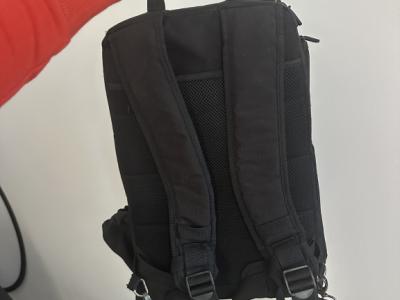 Kamerarucksack / inkl. Laptop-Fach und weitere - wasserdicht - waschbar (auch für andere Zwecke)