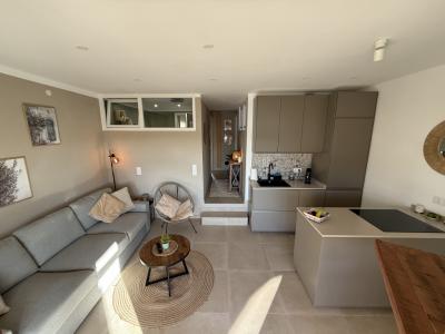 Apartamento completamente renovado en ubicación privilegiada frente al mar – Cala Agulla, Cala Ratjada