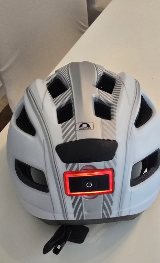 Bicicleta infantil 24" - con casco