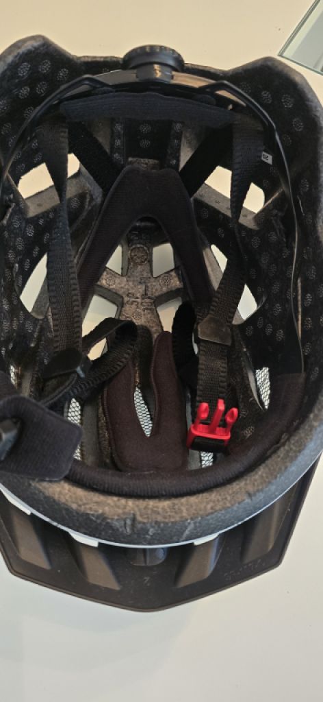 Bicicleta infantil 24" - con casco