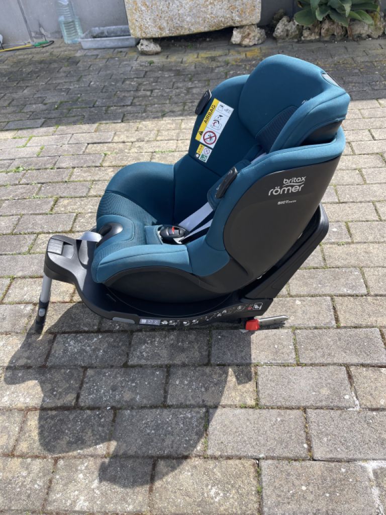 Kindersitz  Britax Römer DUALFIX i‑Size + Modular iSense Base – Premium Komplettset