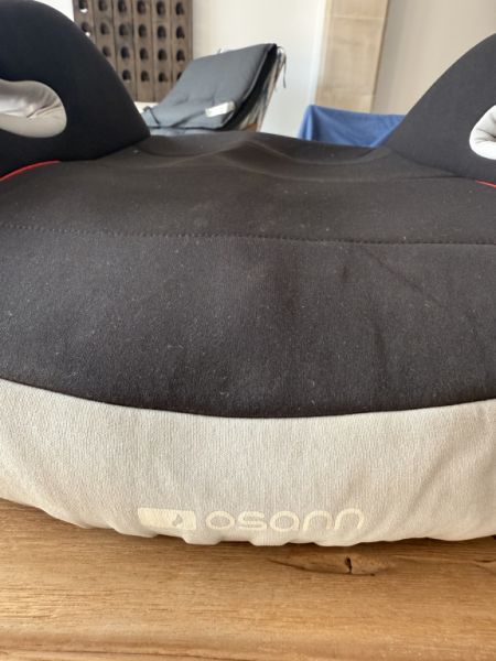 Child seat/booster seat with isofix