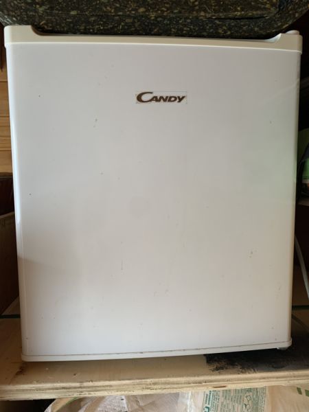 Pequeño congelador 34 l