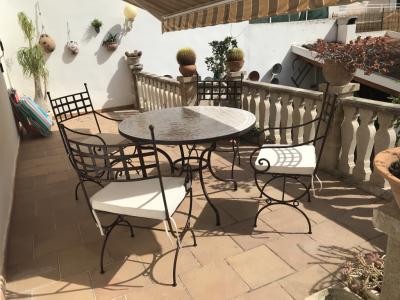 Kleines mallorquinisches Haus mit Traum-Patio in Palma-Son Cotoner