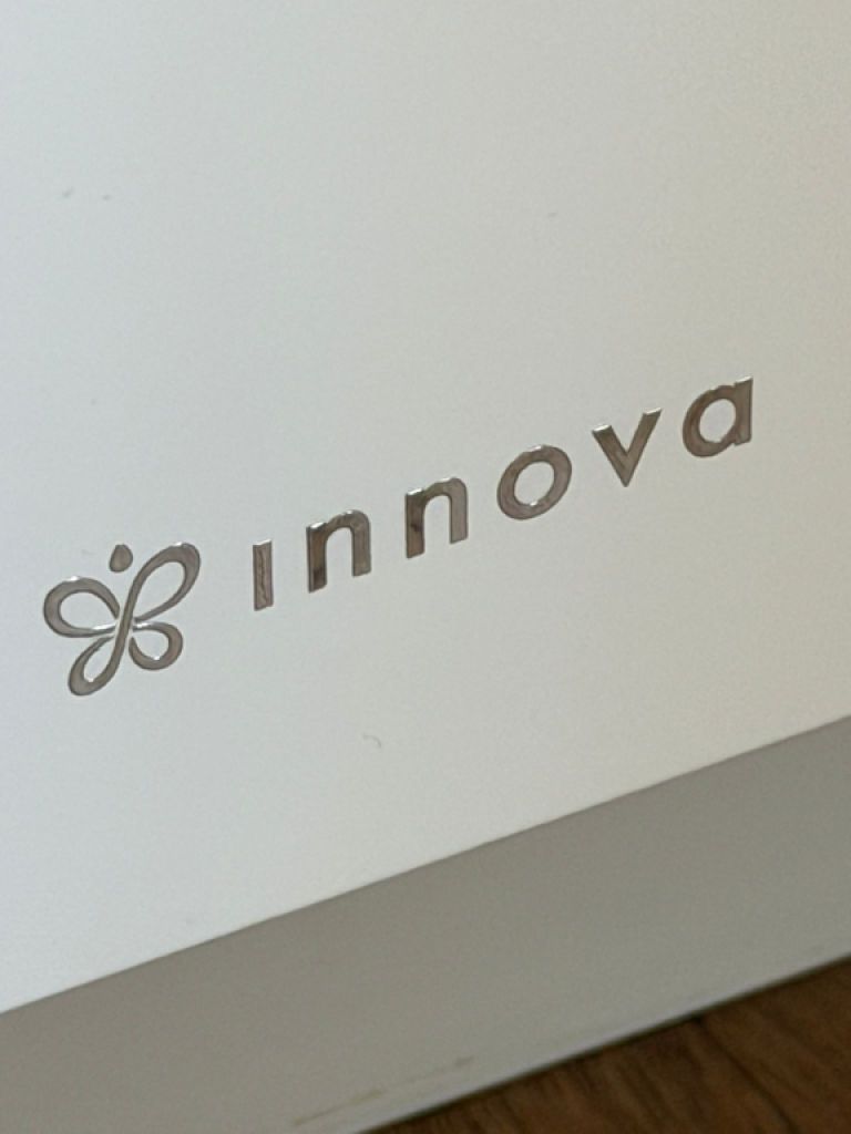 INNOVA 2.0 air conditioner – top condition, 2 years old